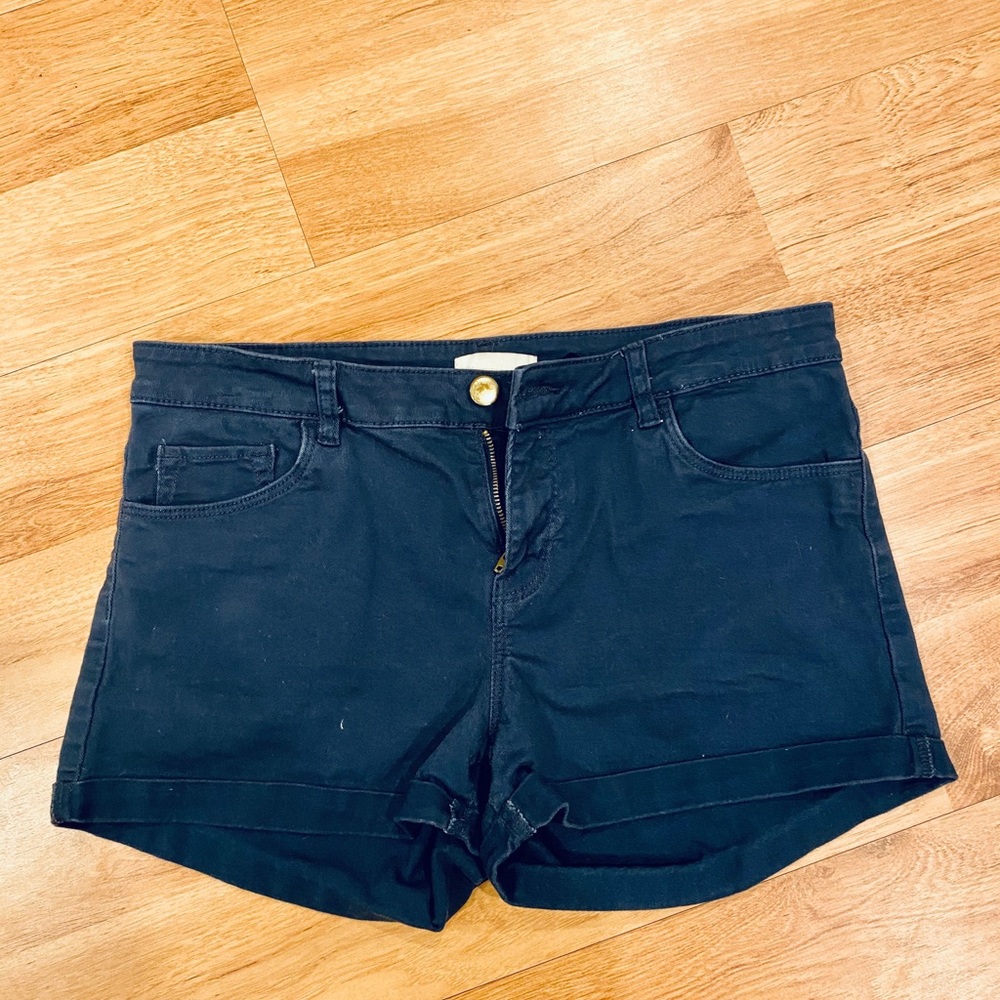 H&M navy blue denim shorts